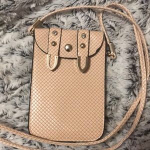 Crossbody phone purse